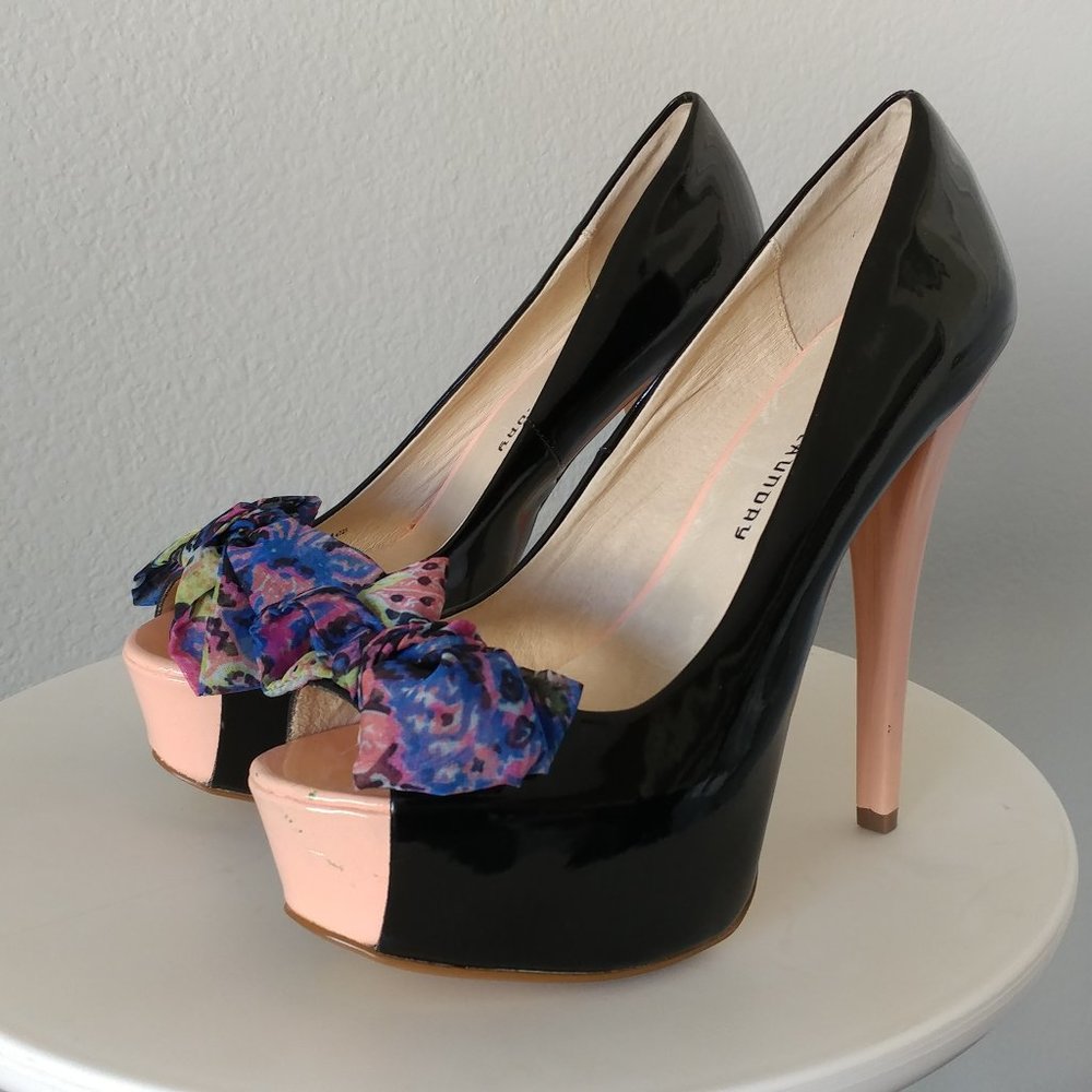 HOT Platform Pumps Chinese Laundry